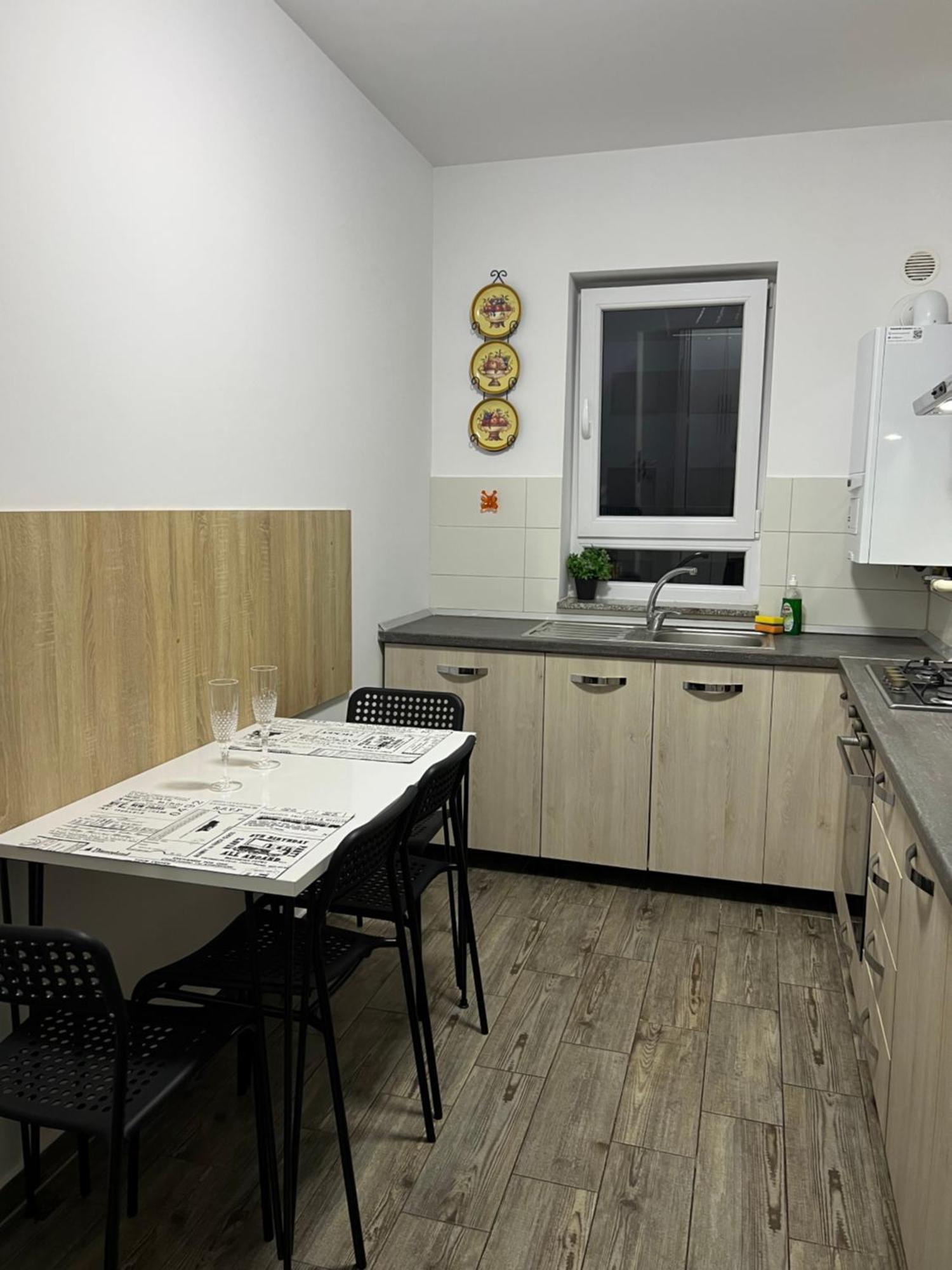 Pya Residence Braşov Extérieur photo